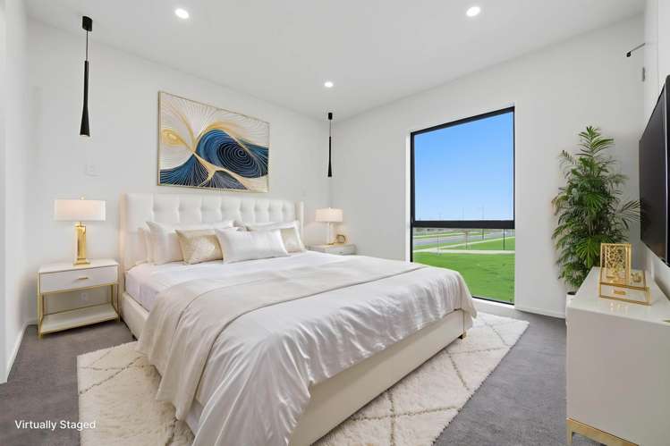 17 Karaka Village Parade Karaka_4