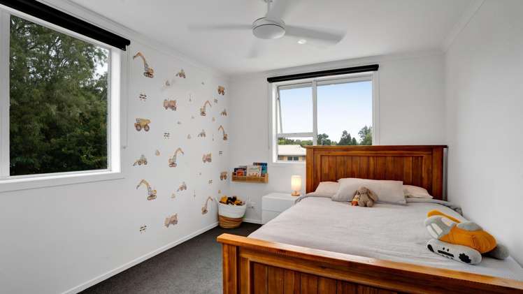 15 Kowhai Street Inglewood_17