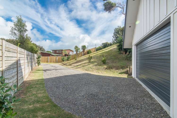 270 Peka Peka Road Peka Peka_19