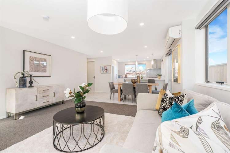 43b Oriel Avenue West Harbour_5