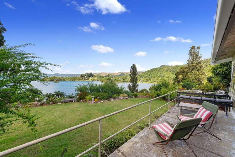 565 - 567 Spencer Road Lake Tarawera_14