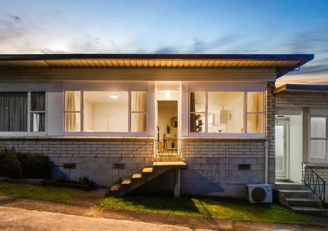 2/134 Edmonton Road Te Atatu South_2