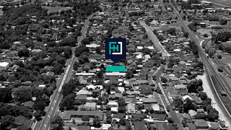 10/12 Marion Street Silverstream_25