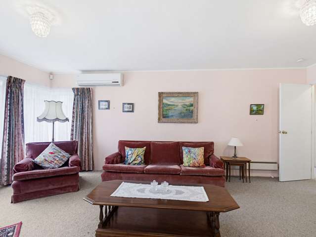 2/13 Greers Road Weymouth_4