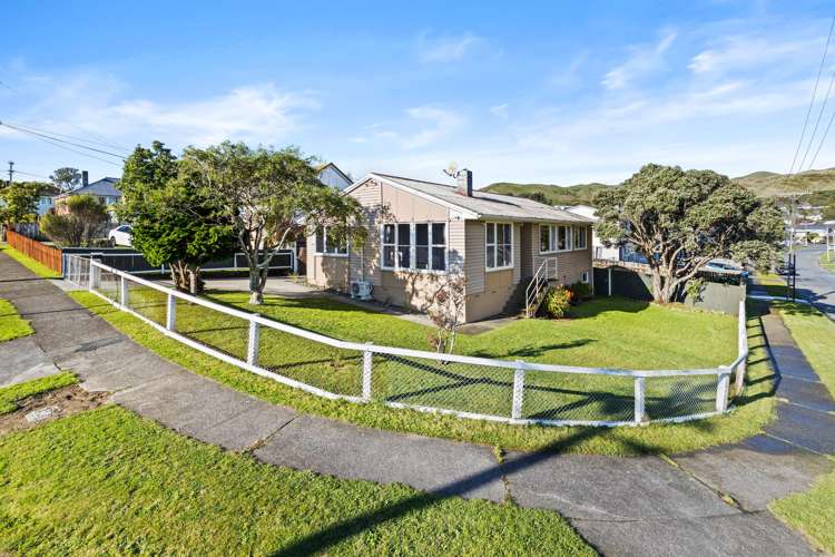 64 Astrolabe Street Cannons Creek_20