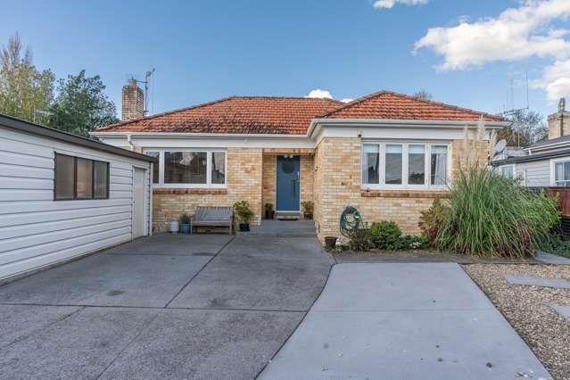 210 Nixon Street Hamilton East_1