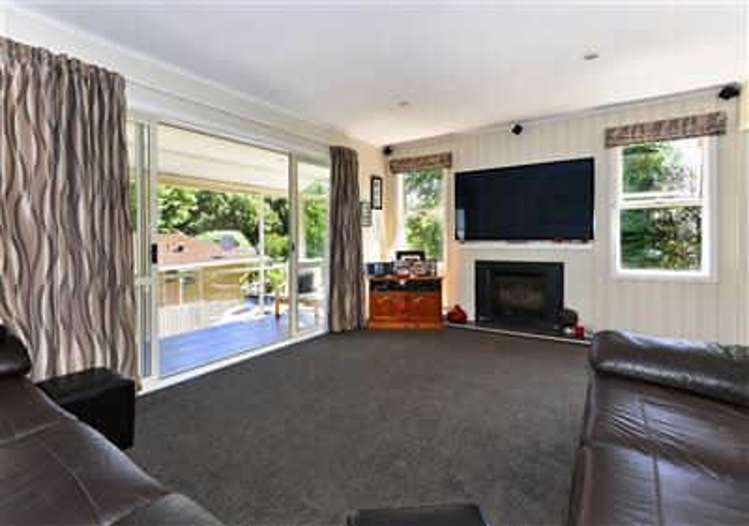 26 Gunns Crescent Cashmere_6