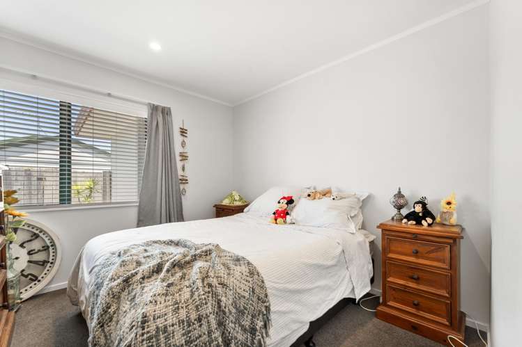 1/12 Knott Road Stanmore Bay_12