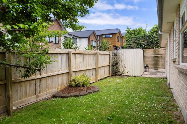 79 Elan Place Stanmore Bay_15