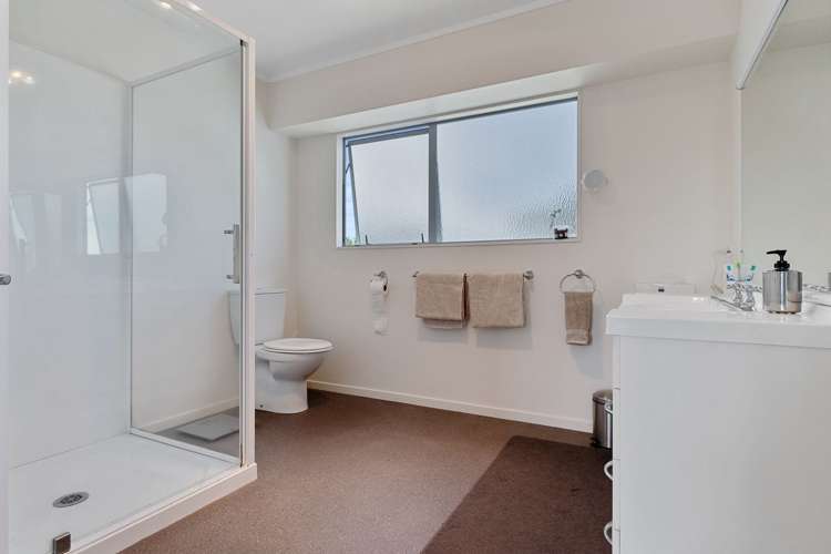 4 Claxton Avenue Pauanui_11