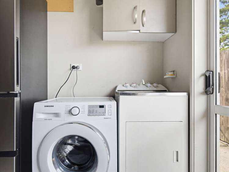 19 Riverholm Drive Mangakakahi_18