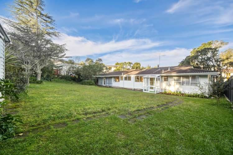 70 Ravenwood Drive Forrest Hill_28