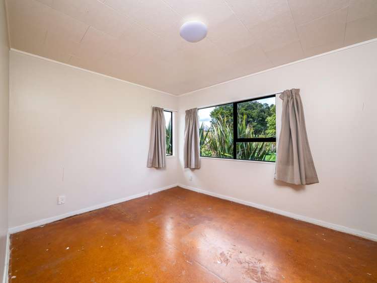 69-71 Lake Road Okaihau_9