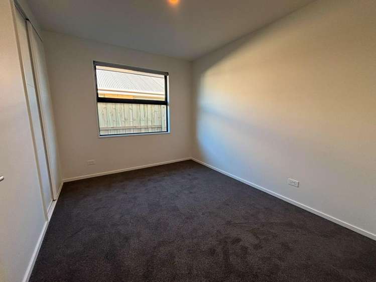 5 Campbell Drive 1476_9