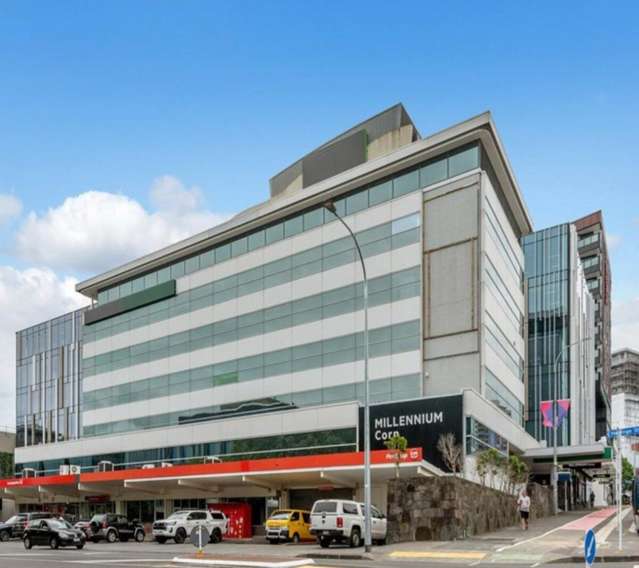 151 Victoria Street West City Centre_2