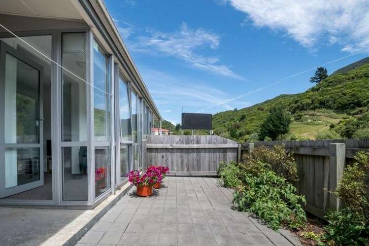 5/1 Angle Street Picton_8