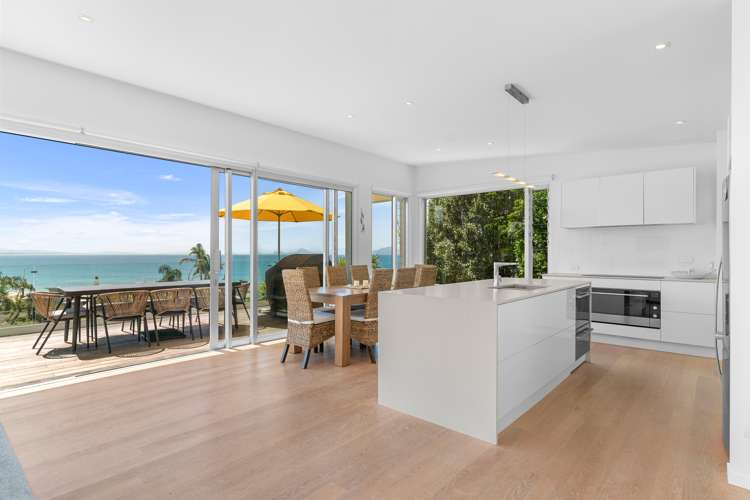 4 Breadalbane Place Langs Beach_7
