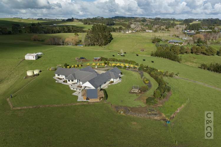 1242 State Highway 16 Waimauku_52