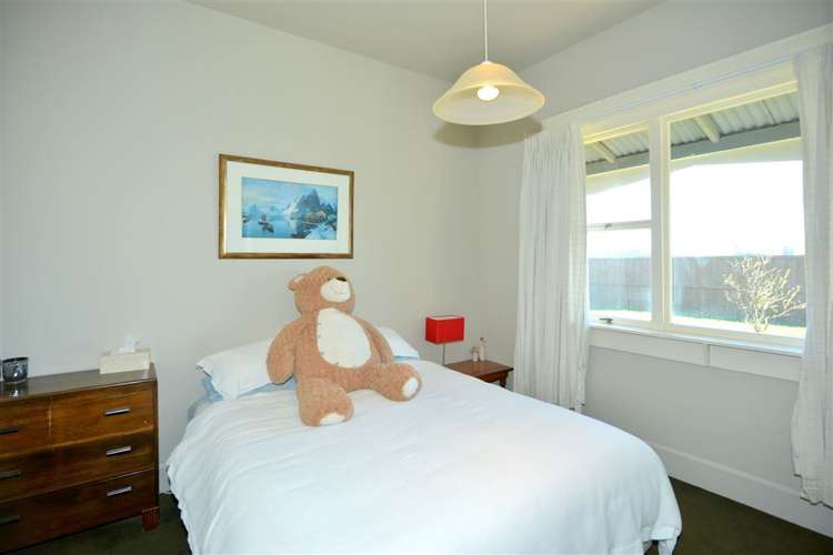 357 Pound Road Islington_10