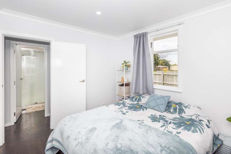 31 Halberg Crescent Chartwell_15