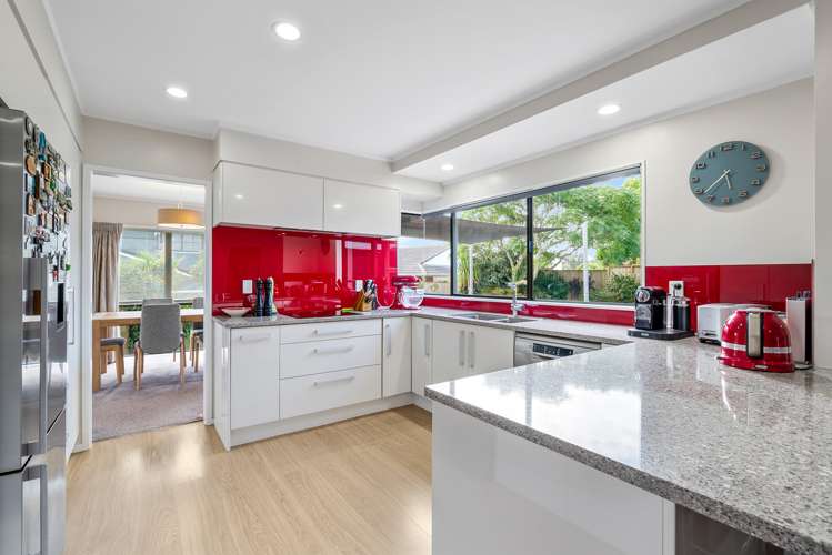 8 Kuripaka Crescent The Gardens_7