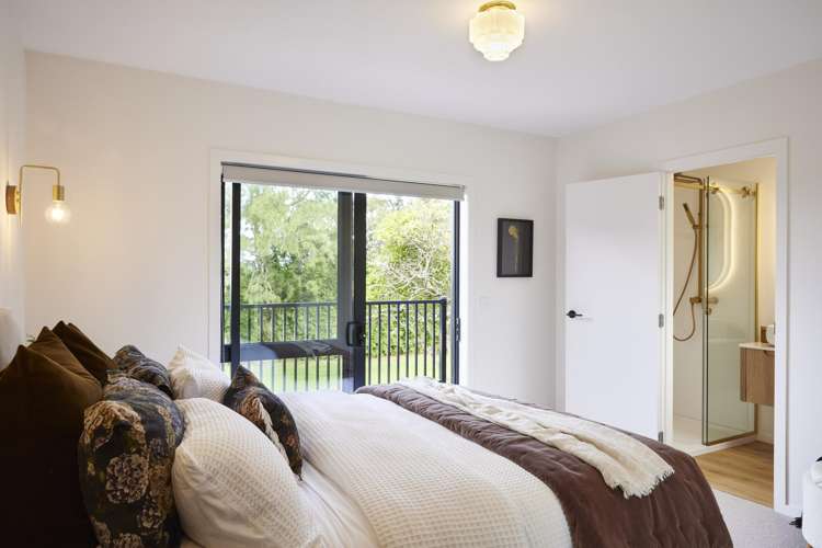 436 Huia Road Laingholm_14