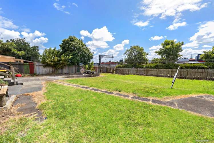 11 Station Road Papatoetoe_6