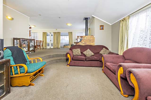 42 Sikkim Crescent Clover Park_2