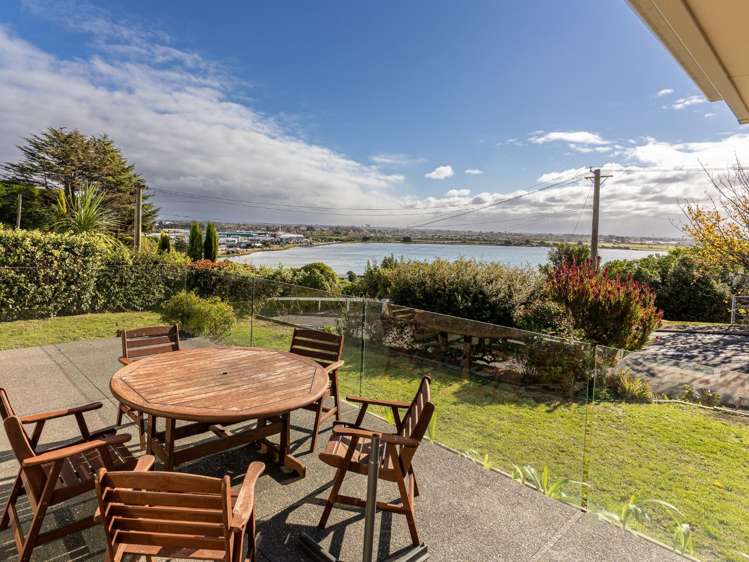 18 St Andrews Hill Road Mount Pleasant_15