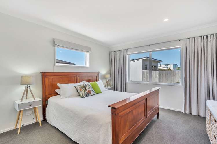 147 The Fairway Matarangi_13