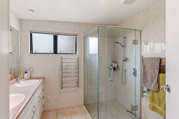 102 Manly Street Paraparaumu Beach_11