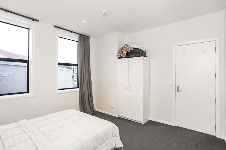 1 Queens Gardens Dunedin Central_41