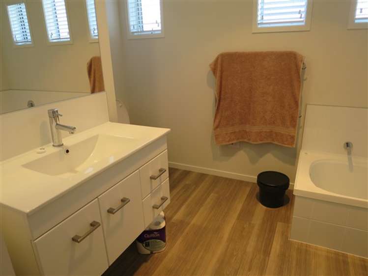 43 Puhirake Crescent Pyes Pa_7