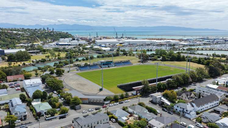 5 Highgrove Way The Wood_21