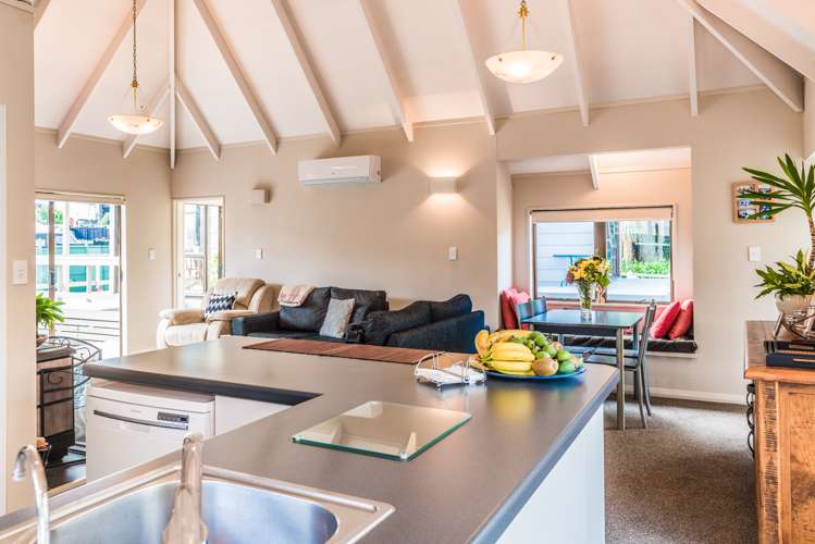 14 Lochview Pukekohe_5