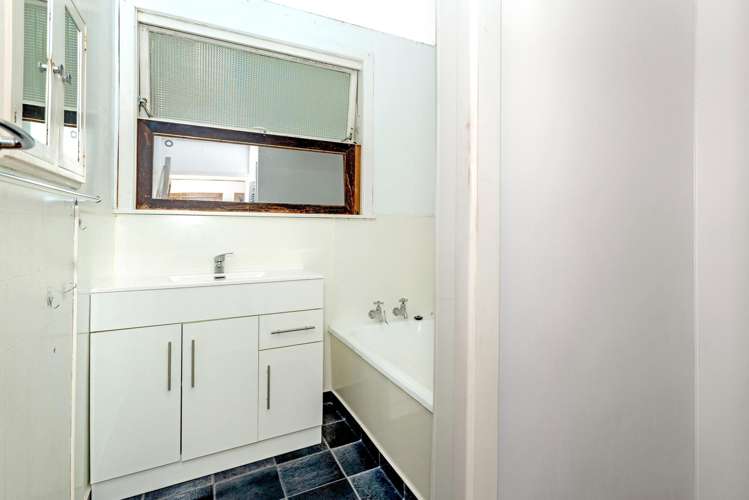 799 Gladstone Road Te Hapara_10