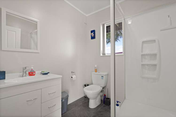 43 Seaview Road Cable Bay_22