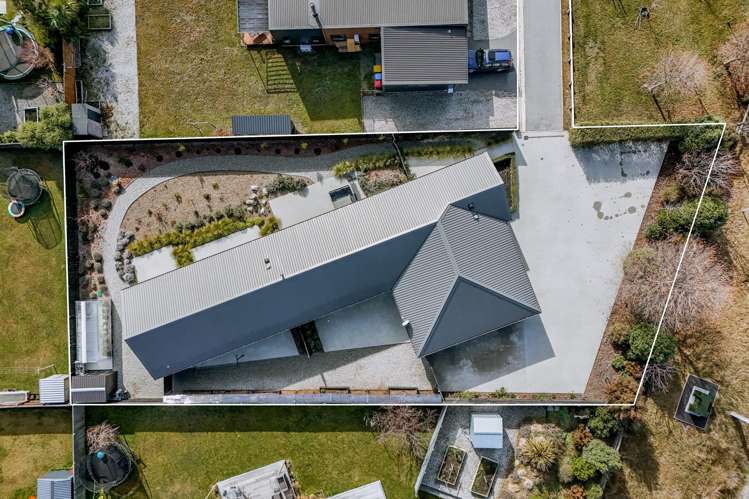 7 Mallard Street Albert Town_31