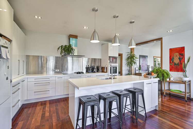 26 Elwood Road Waipatu_6