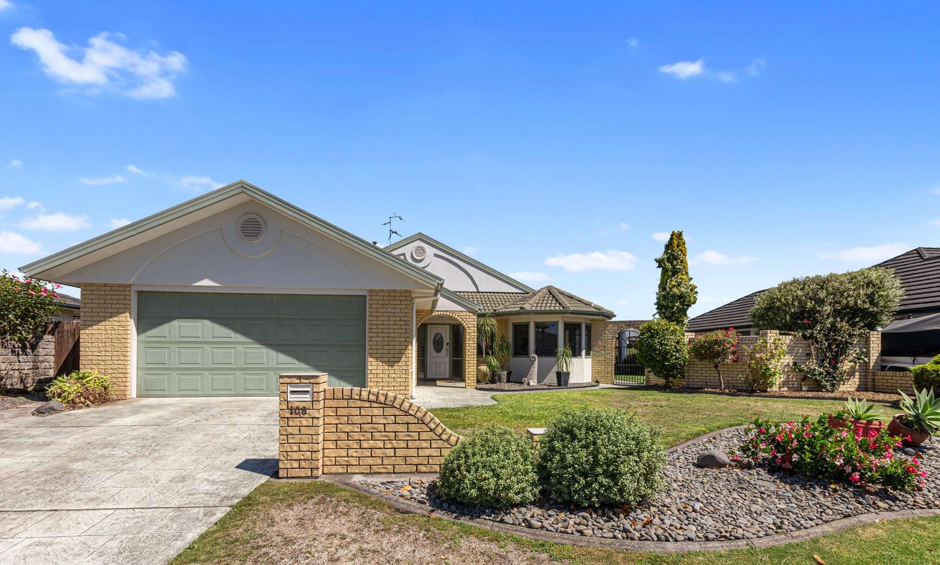 108 Palm Beach Boulevard Papamoa_0