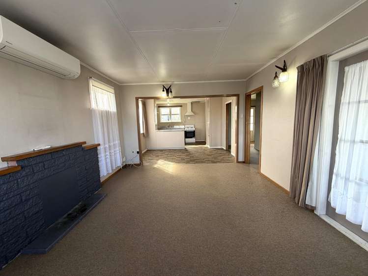 2 Ranfurly Street Waitara_8