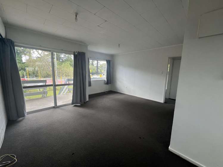 6/239 Old Farm Road 1074_2