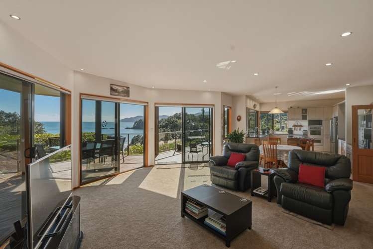 61 State Highway 10 Coopers Beach_12