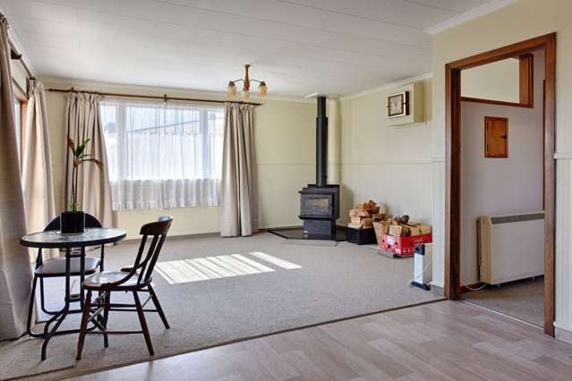 1 Kana Street Mataura_4