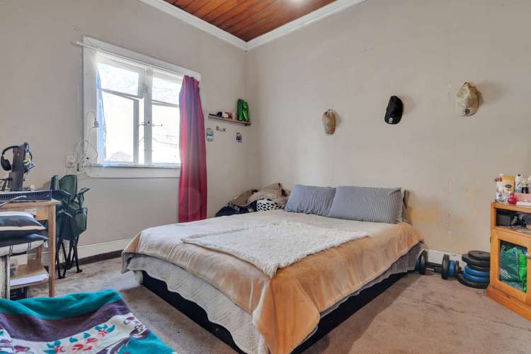 289 High Street Dannevirke_13