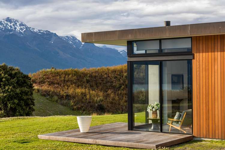 5 River Valley View Glenorchy_10