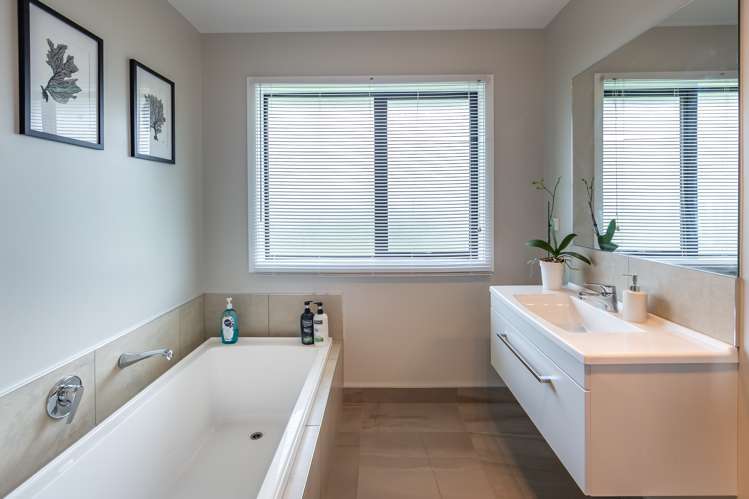 70 Kingsdowne Drive West Melton_17