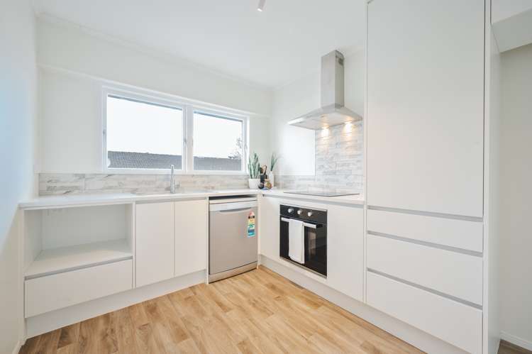 2/35 Wallace Road Papatoetoe_1