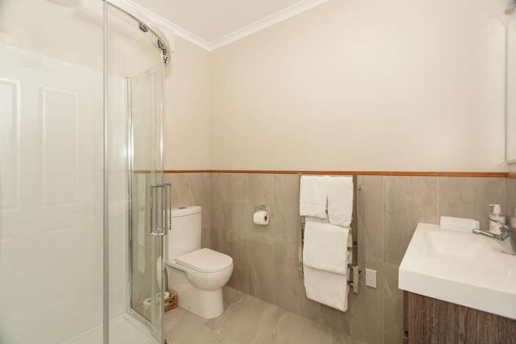 33 Wellington Street Enfield_20