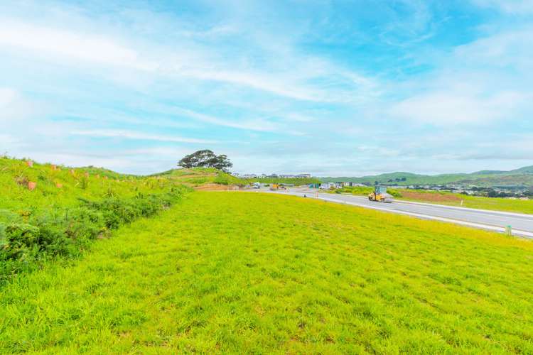 203 John Burke Drive Aotea_18